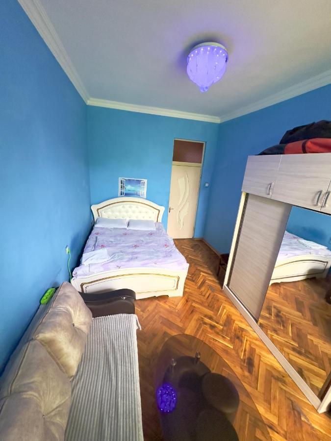 Karson Guest House And Tours 예레반 외부 사진