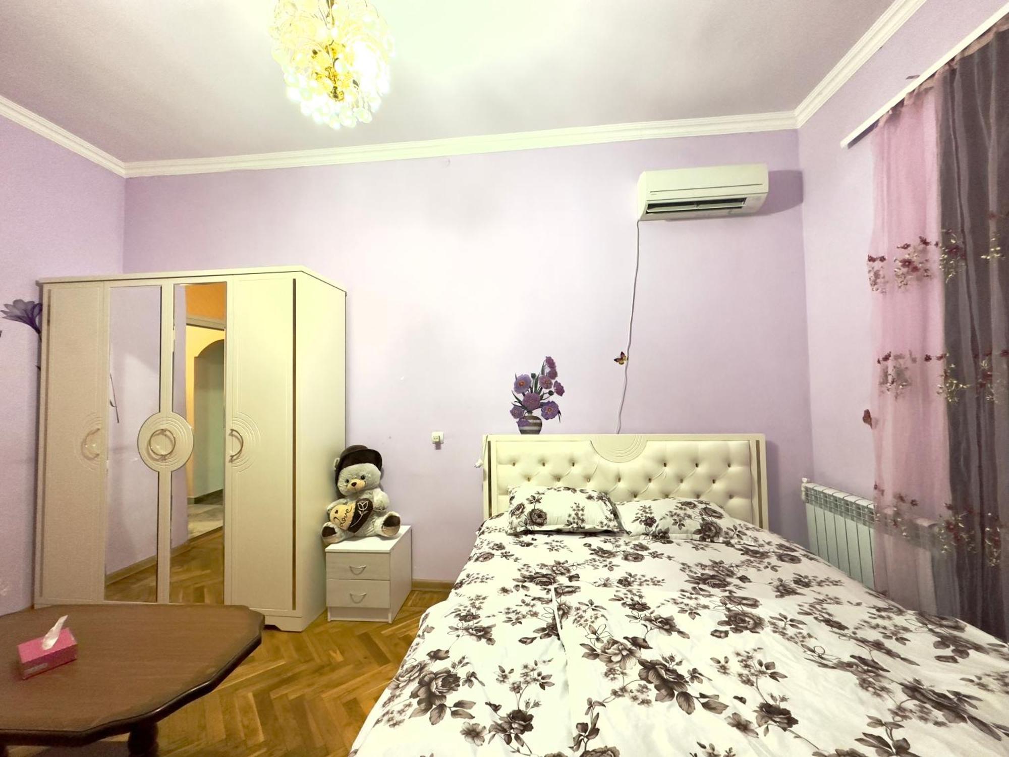 Karson Guest House And Tours 예레반 외부 사진