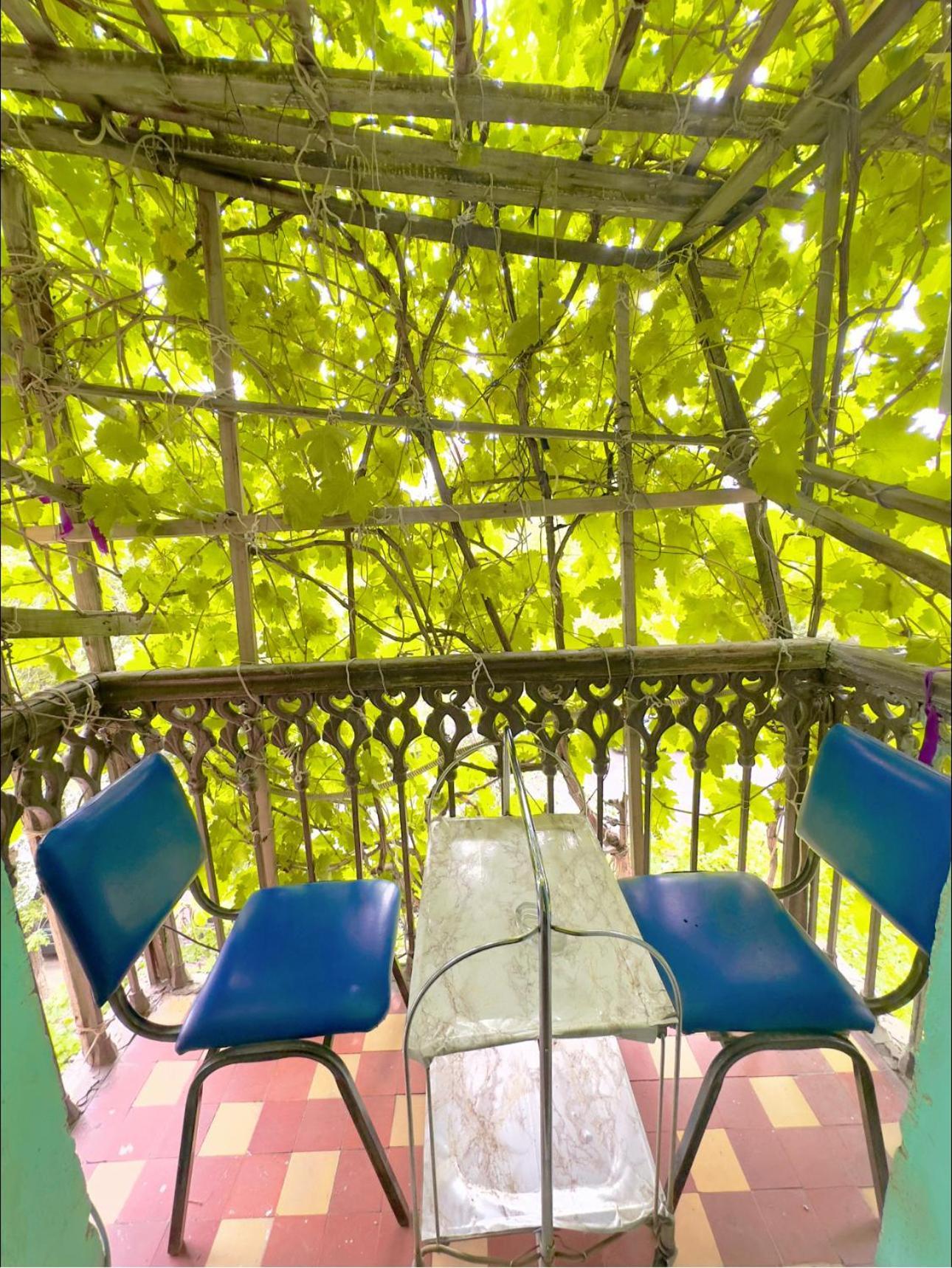 Karson Guest House And Tours 예레반 외부 사진
